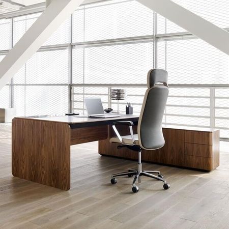 Managerbüro einrichten lassen vom Experten